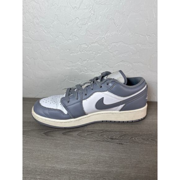 Air Jordan 1 Low Vintage Stealth Grey White 553560-053 Size 7Y Sneakers - Picture 2 of 9